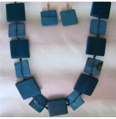 PARURE NATURE CARRE