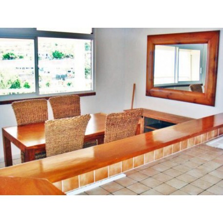 PUNAAUIA: bel appartement de type F4 en duplex avec vue sur mer