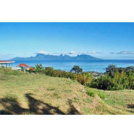 PUNAAUIA Terrain de 1400 m2 en plusieurs terrasses VTMA721
