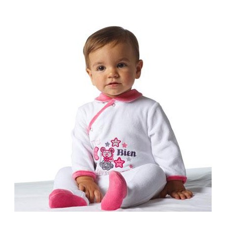 Pyjama ouverture côté bébé fille
