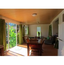 TARAVAO : Maison bord de mer Ref 229