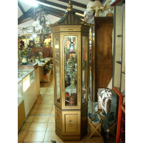 VITRINE CHINOISE EXAGONALE LAQUEE OR